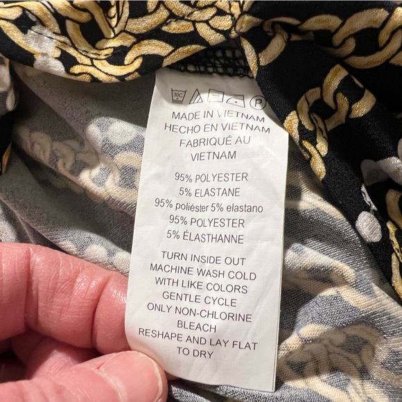 Michael Kors Black and Gold Chain Print Blouse - L - Picture 6 of 6